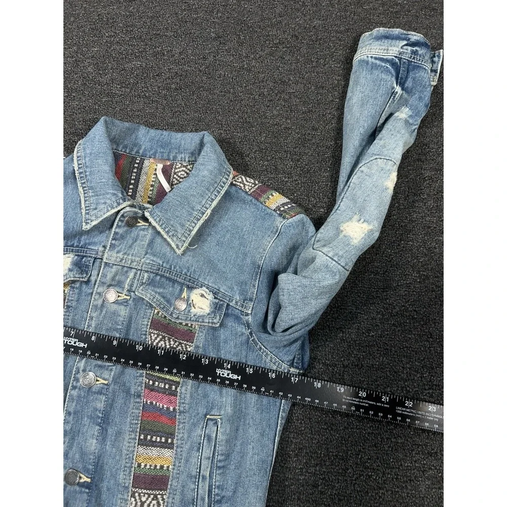 Free People Denim Trucker Jacket Women's 2 Boho Patchwork Aztec Distressed - Picture 9 of 9